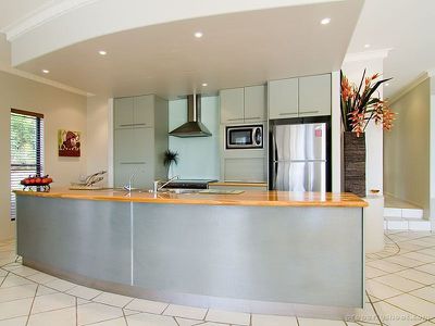 34 Shipyard Cct, Noosa Waters