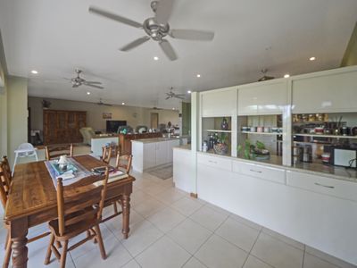717 Old Tully Road, Djarawong