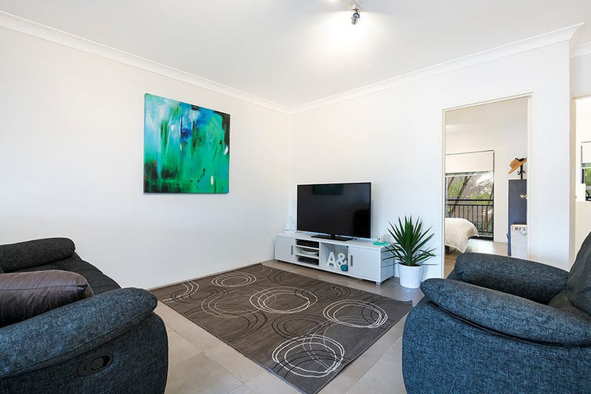 48 Couralie Avenue, Homebush West