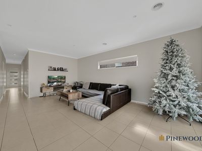 5 Koukoura Drive, Epping