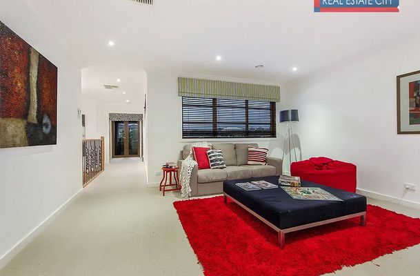 2 Firenze Road, Greenvale