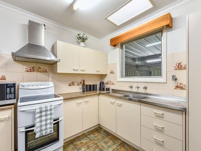 6 MULLINS STREET, Millicent