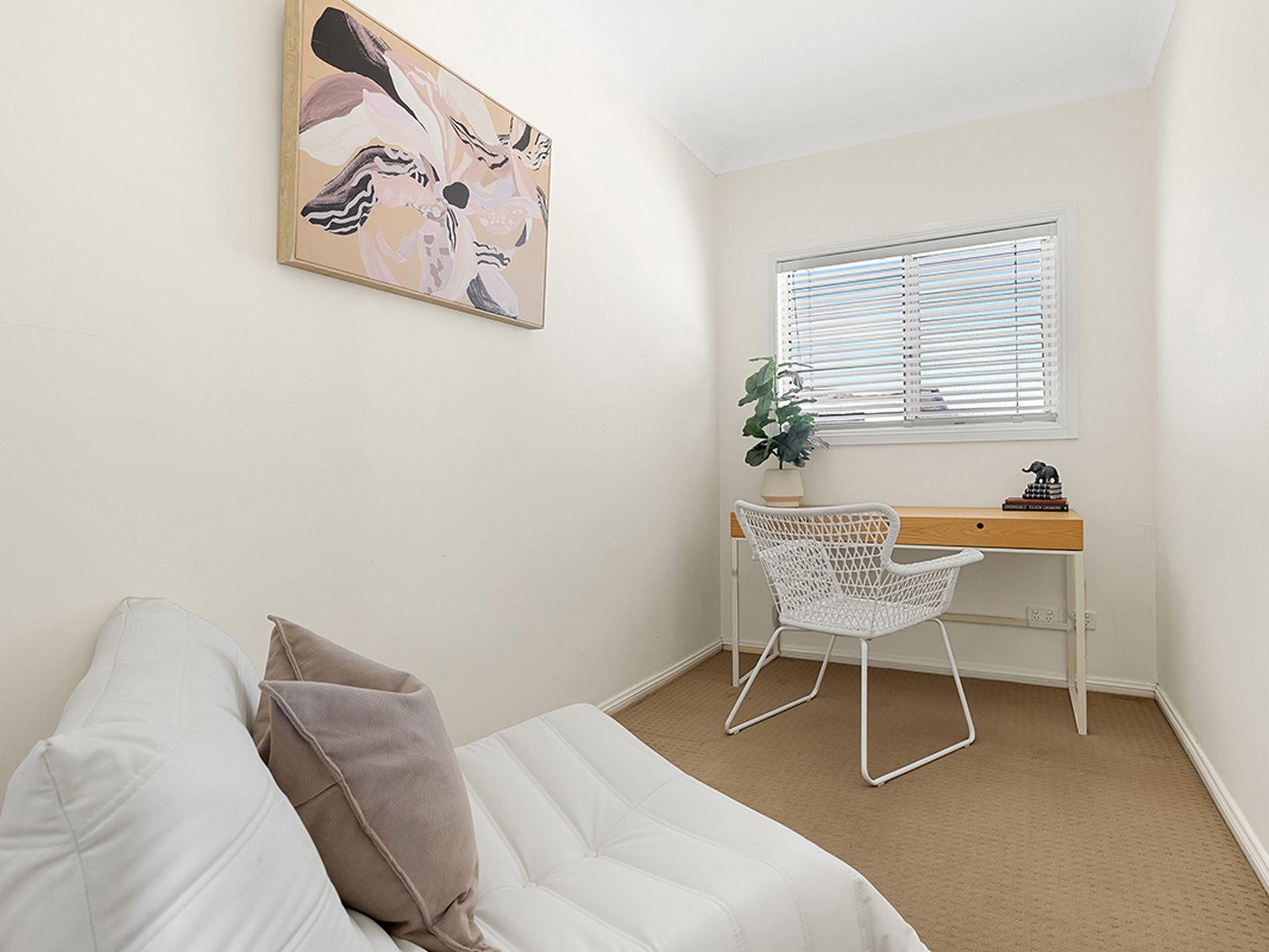 88 Government Road, Weston