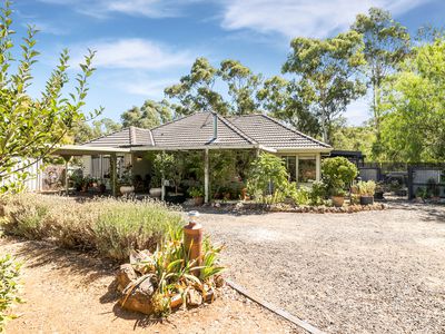 11 Thompsons Lane, Heathcote