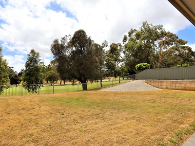 12 St Andrews Drive, Mount Gambier
