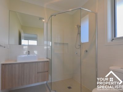 22 Dulcimere Street, Tahmoor