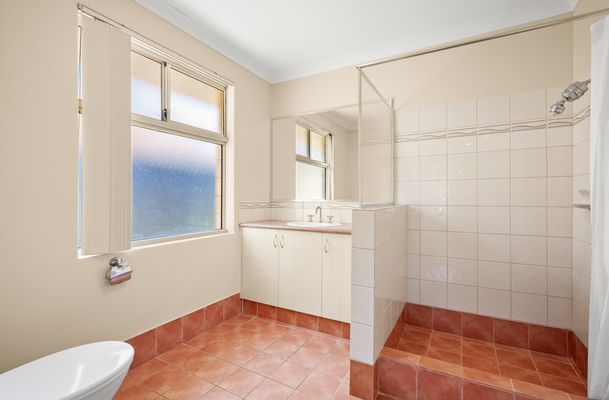 13 Valheru Avenue, Rockingham