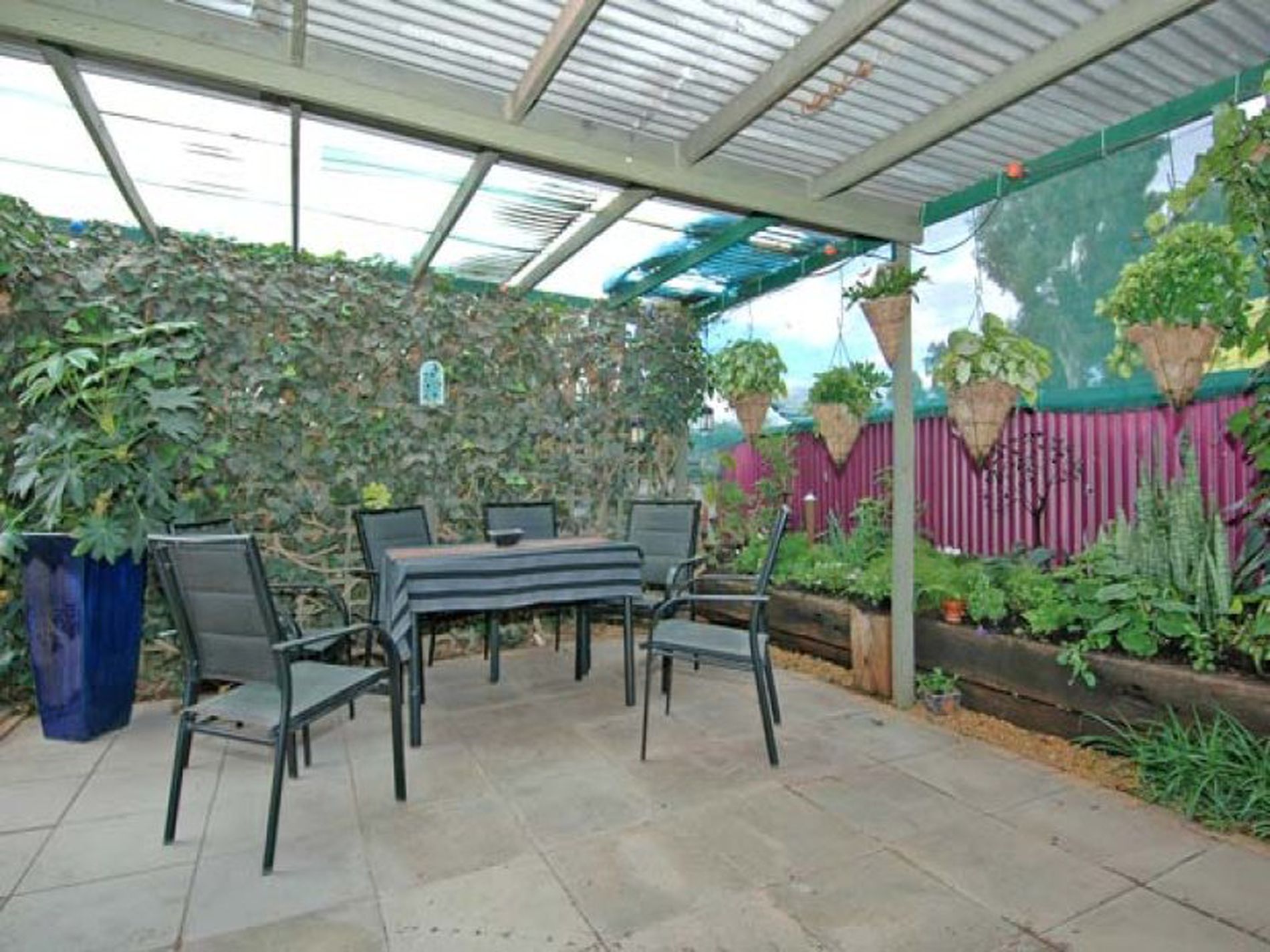 49 Federal Road, Boulder