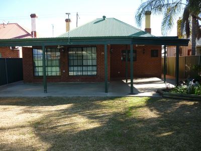 114 Bourke Street, Dubbo