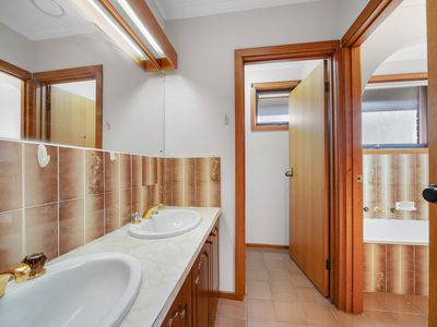 16 Dorchap Court, Hoppers Crossing