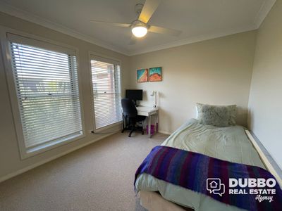 6 Ellenborough Avenue, Dubbo