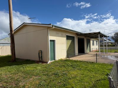 19 BROUGHAM STREET, Moulamein
