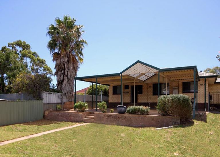 4 Laffers Crescent, Reynella