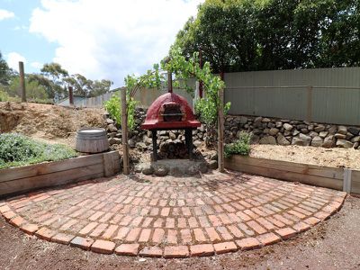 18 Pioneer St, Tallarook