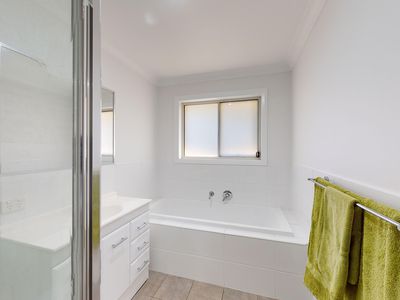 40 Keswick Parkway, Dubbo