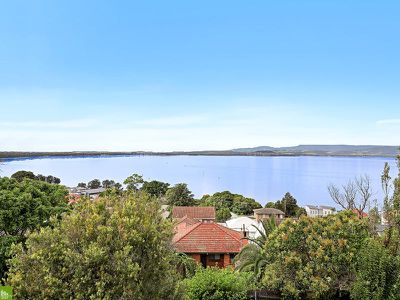 11 Hassan Street, Lake Heights