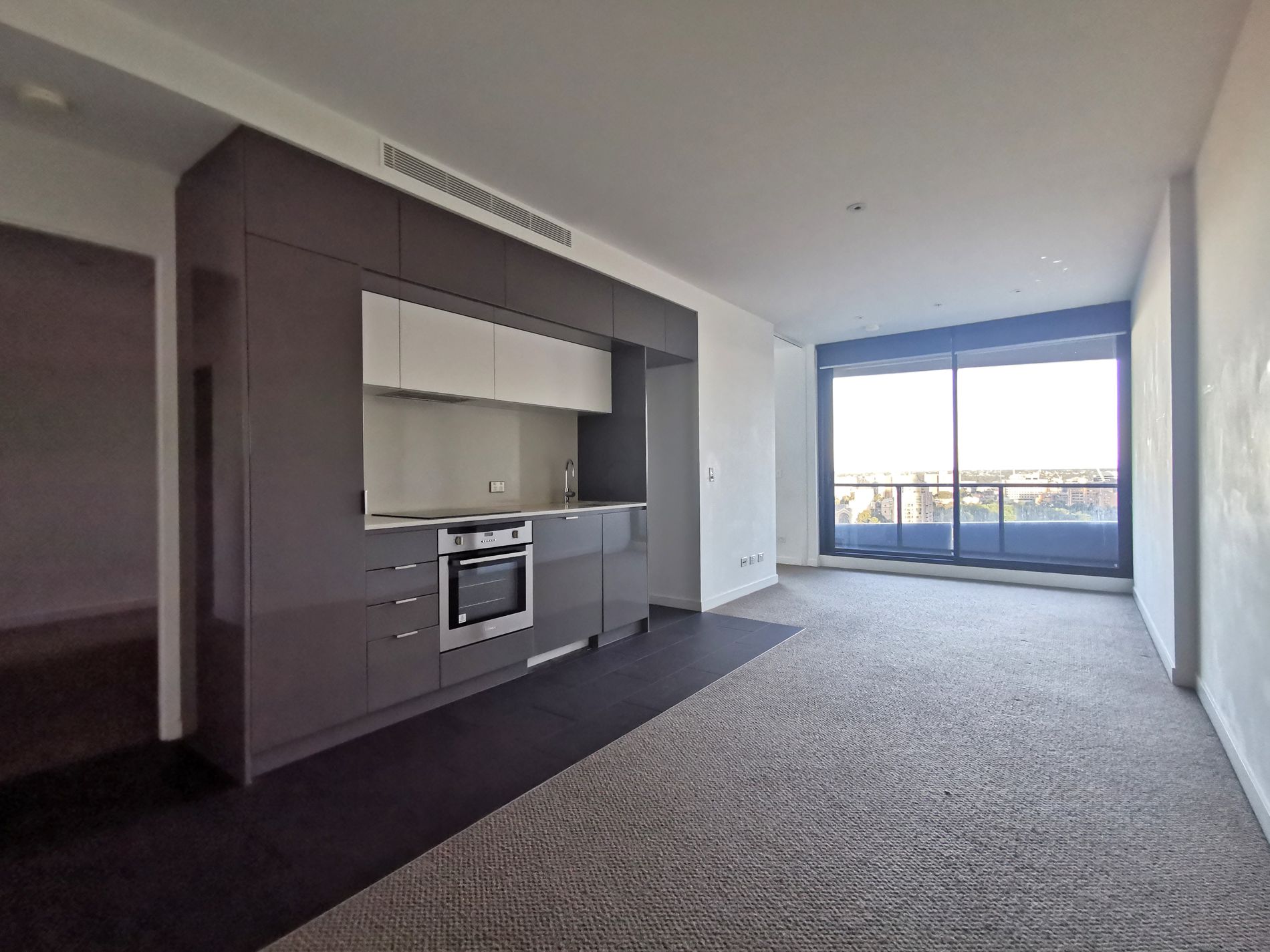 2511 / 555 Swanston Street, Carlton