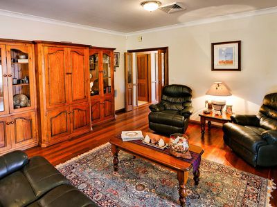 5 Brian Hambly Place, Dubbo