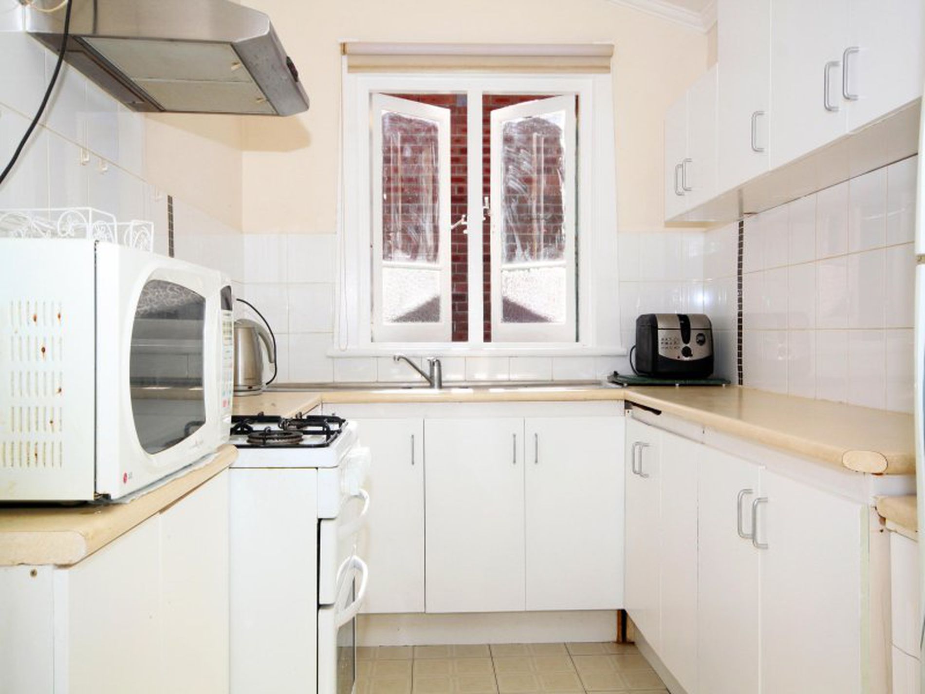 100 Dennis Street, Lakemba