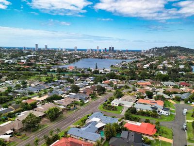 1 Sugarleaf Court, Burleigh Waters