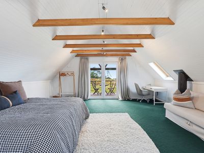 338 Dulcia Road, Gordon