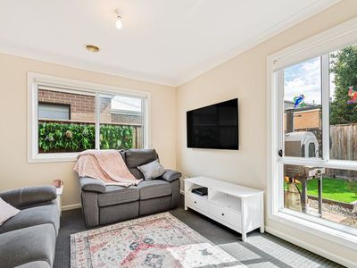 10 Yaleri Rise , Werribee