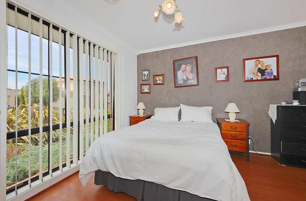 6 Athol Avenue, Roxburgh Park