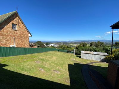 165 Farmborough Road, Farmborough Heights