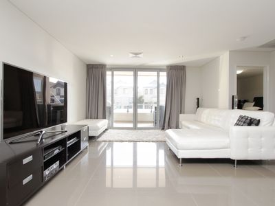 8/103 Flora Terrace, North Beach