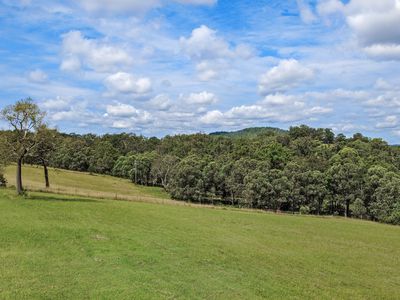 5851 The Bucketts Way, Bootawa