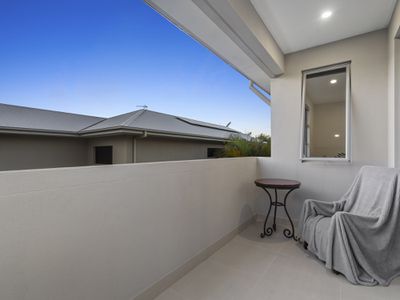 2 / 13 Nankeen Avenue, Paradise Point