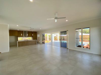 62 Argentea Boulevard, Palm Cove