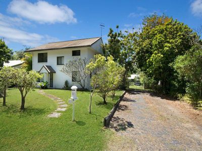7 Sunset Way, Cooroibah