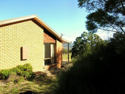 46 Cemetery Road, Cradoc