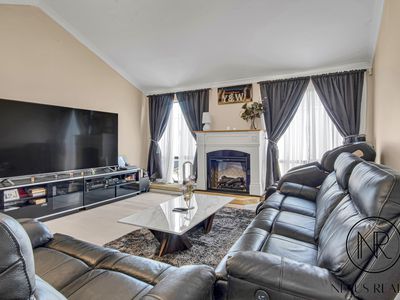3 Pinaster Boulevard, Canning Vale
