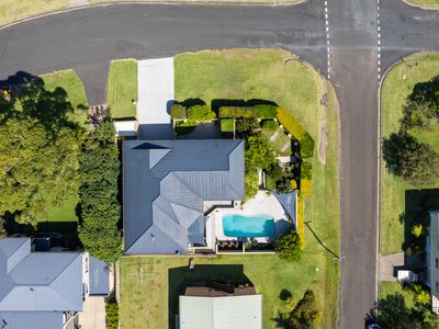 18 Davies Street, Mollymook