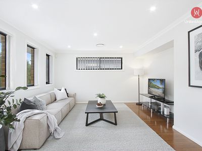 17 Regentville Drive, Elizabeth Hills