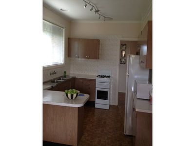 129 Vines Road, Hamlyn Heights