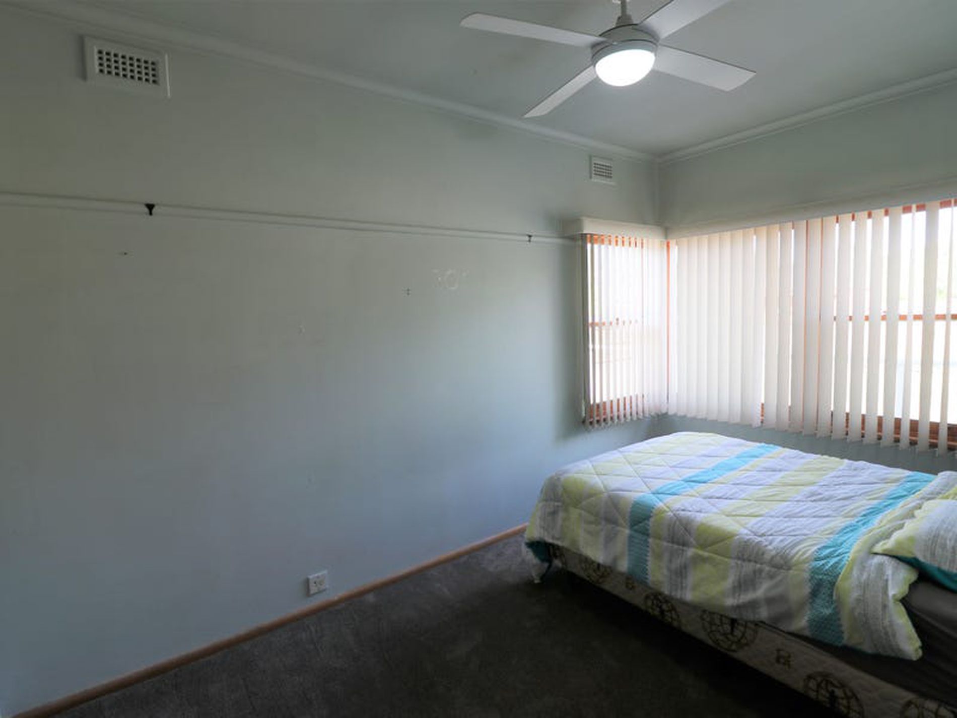 93 Livingstone St, Avenel