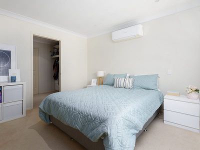 Unit 1 / 25 Miriam St, Holland Park West