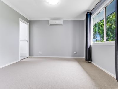 4 / 64 Station Road, Lawnton