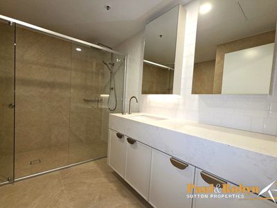 612 / 70 Allara Street, Canberra