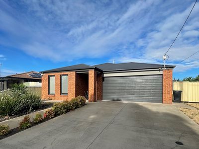 32 Bradford Road, Shepparton