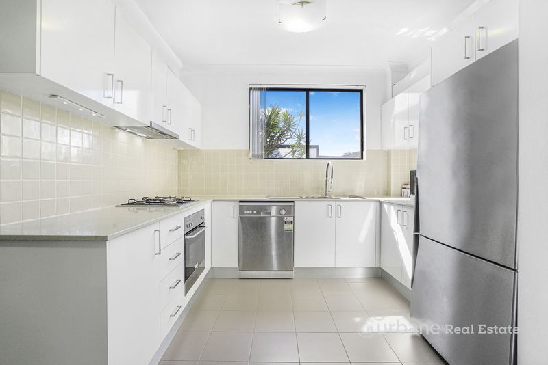 15 / 20-22 Reid Avenue, Westmead