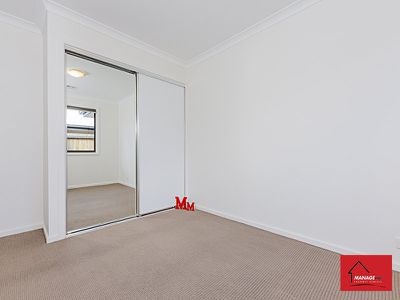 11 Annie Douglas Street, Casey