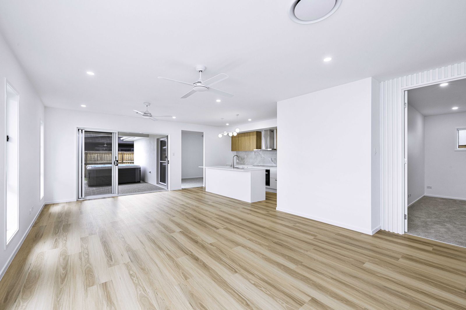 Photo 12 of 25, 9 Bottlebrush Street, Palmview