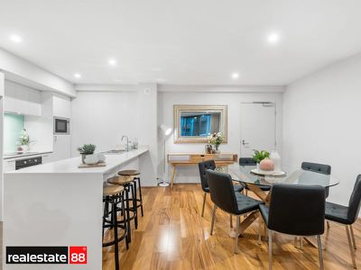 90 / 172 Railway Parade, West Leederville