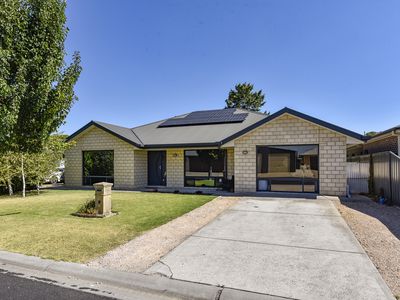 8 Harrington Street, Millicent