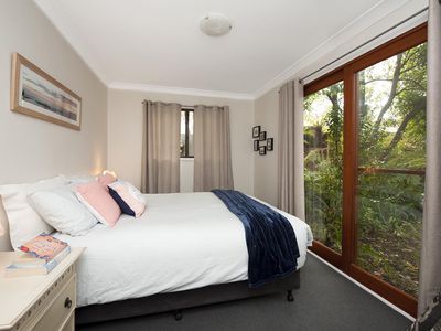 1 Ross Avenue, Narrawallee