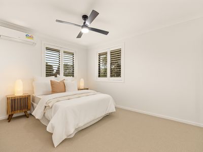 16 Hillcroft Place, Belmont